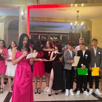 Activitatea de sfârșit de an școlar – Banchet, Festivitate de premiere