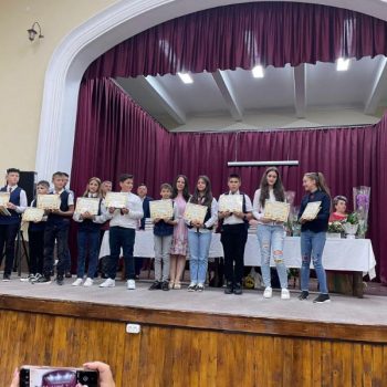 Activitatea de sfârșit de an școlar – Banchet, Festivitate de premiere